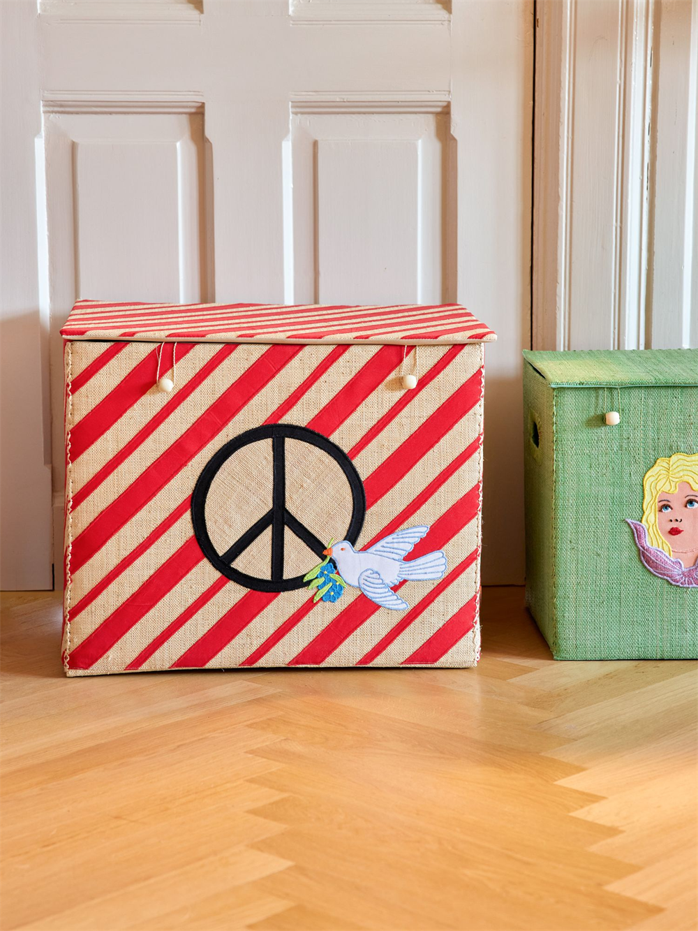 Rice Rafya Sepet (L) // Peace