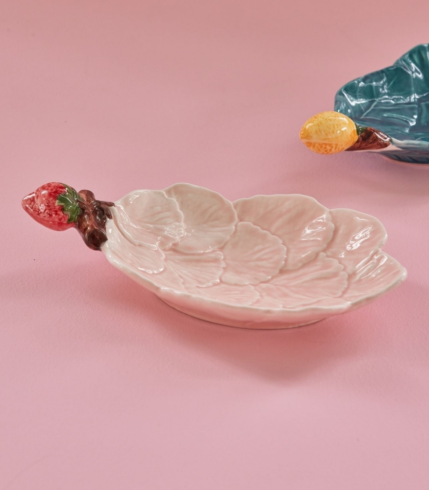 Rice Seramik Tabak // Leaf with Strawberry