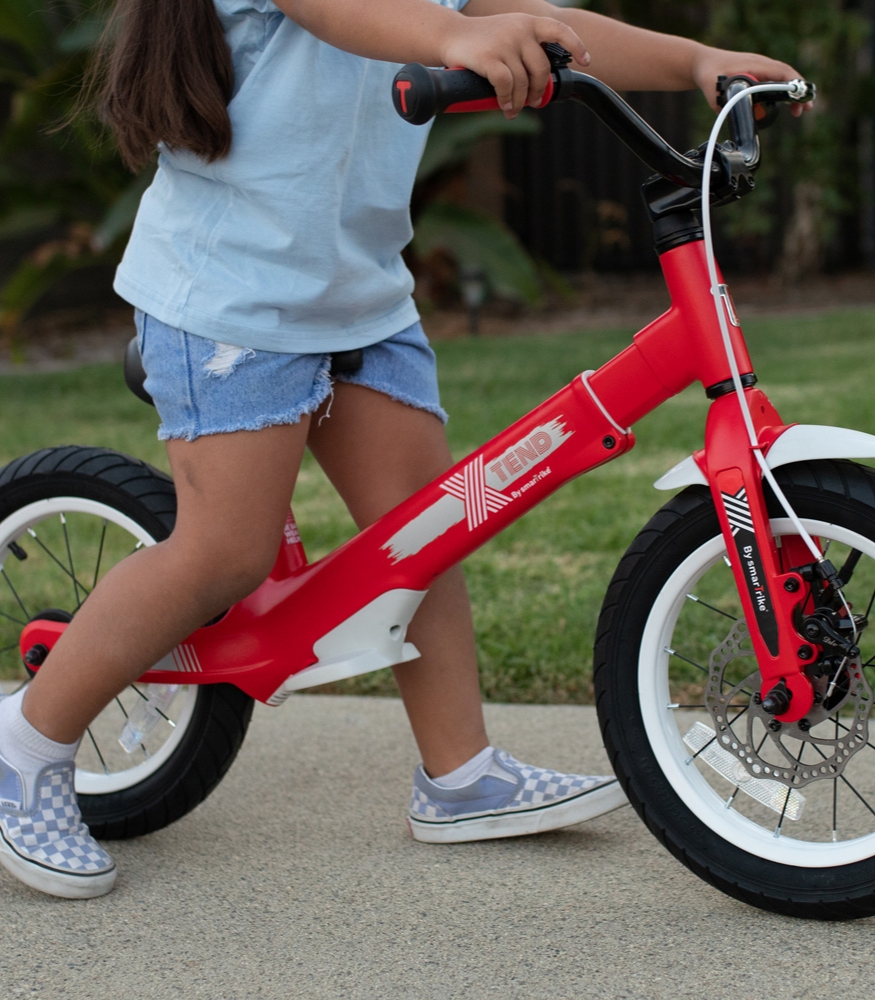 SmarTrike Xtend 3 Aşamalı Büyüyebilen Çocuk Bisikleti (3-7 Yaş) // Red