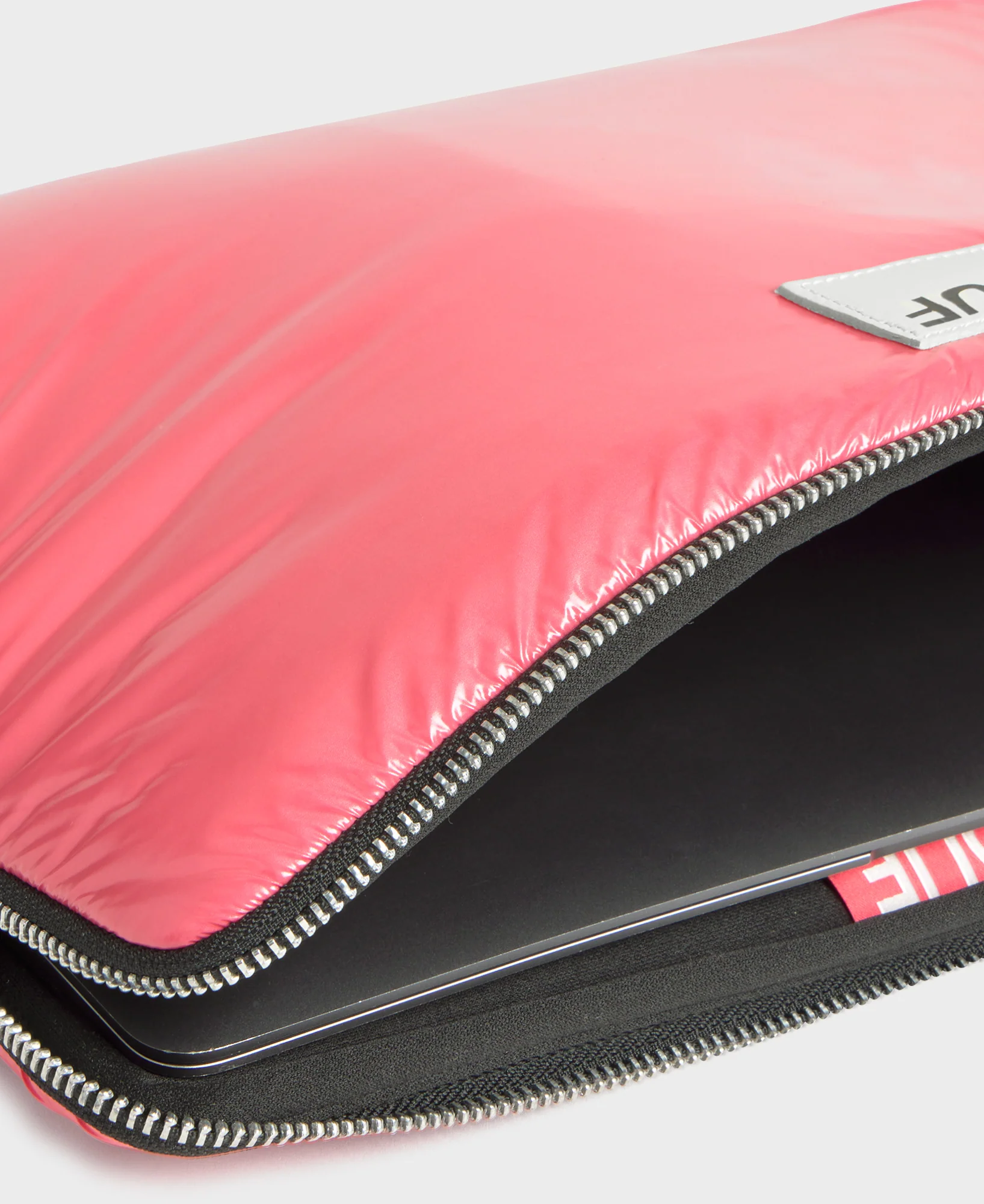 Wouf Laptop Sleeve Kılıf (13-14 inch) // Candy